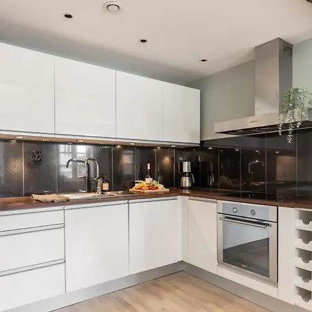 Nyaraló Dinbnb L 600 M To Bryggen L 3-story House L New In 2023